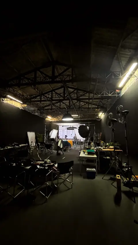 Eduardo Auricchio on set