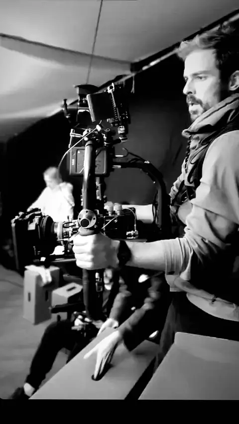 Eduardo Auricchio on set