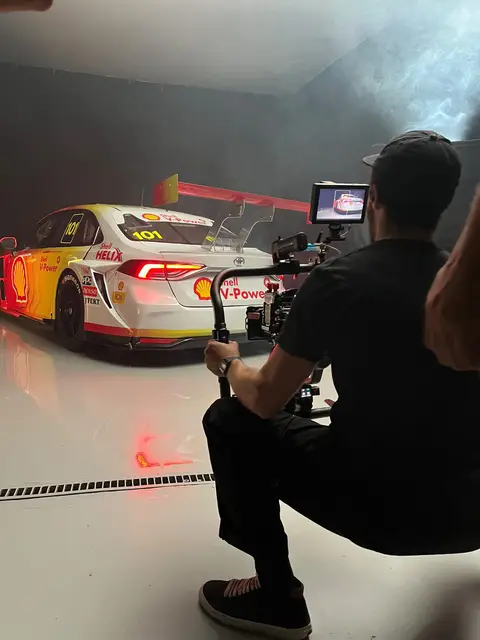 Eduardo Auricchio on set