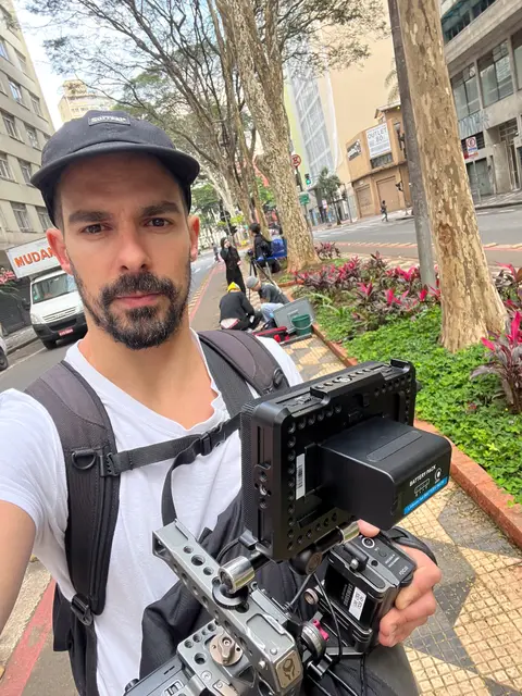 Eduardo Auricchio on set