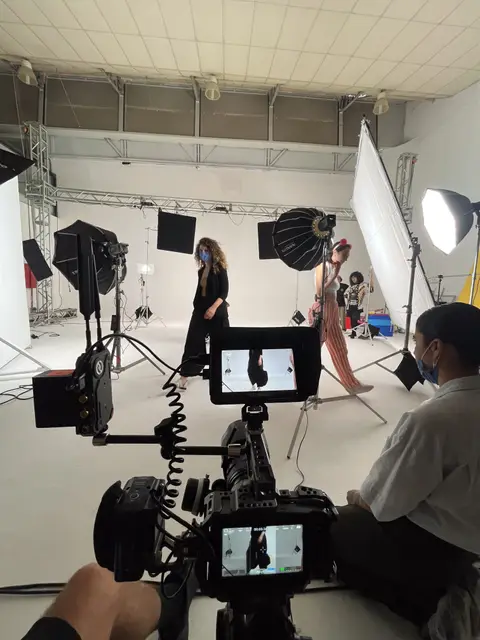 Eduardo Auricchio on set