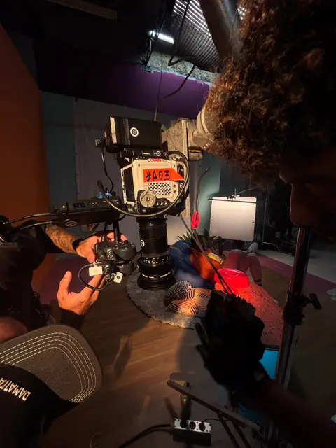Eduardo Auricchio on set
