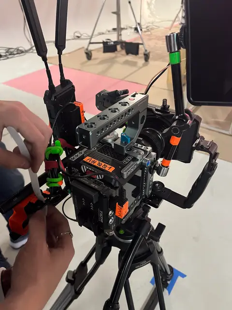 Eduardo Auricchio on set